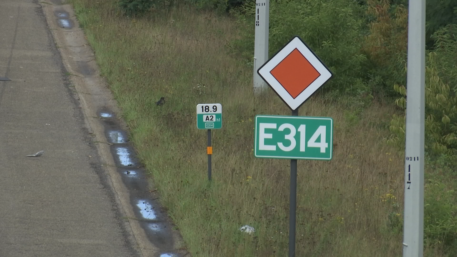 30-jarige fietser kritiek na aanrijding op oprit E314 in Houthalen-Helchteren